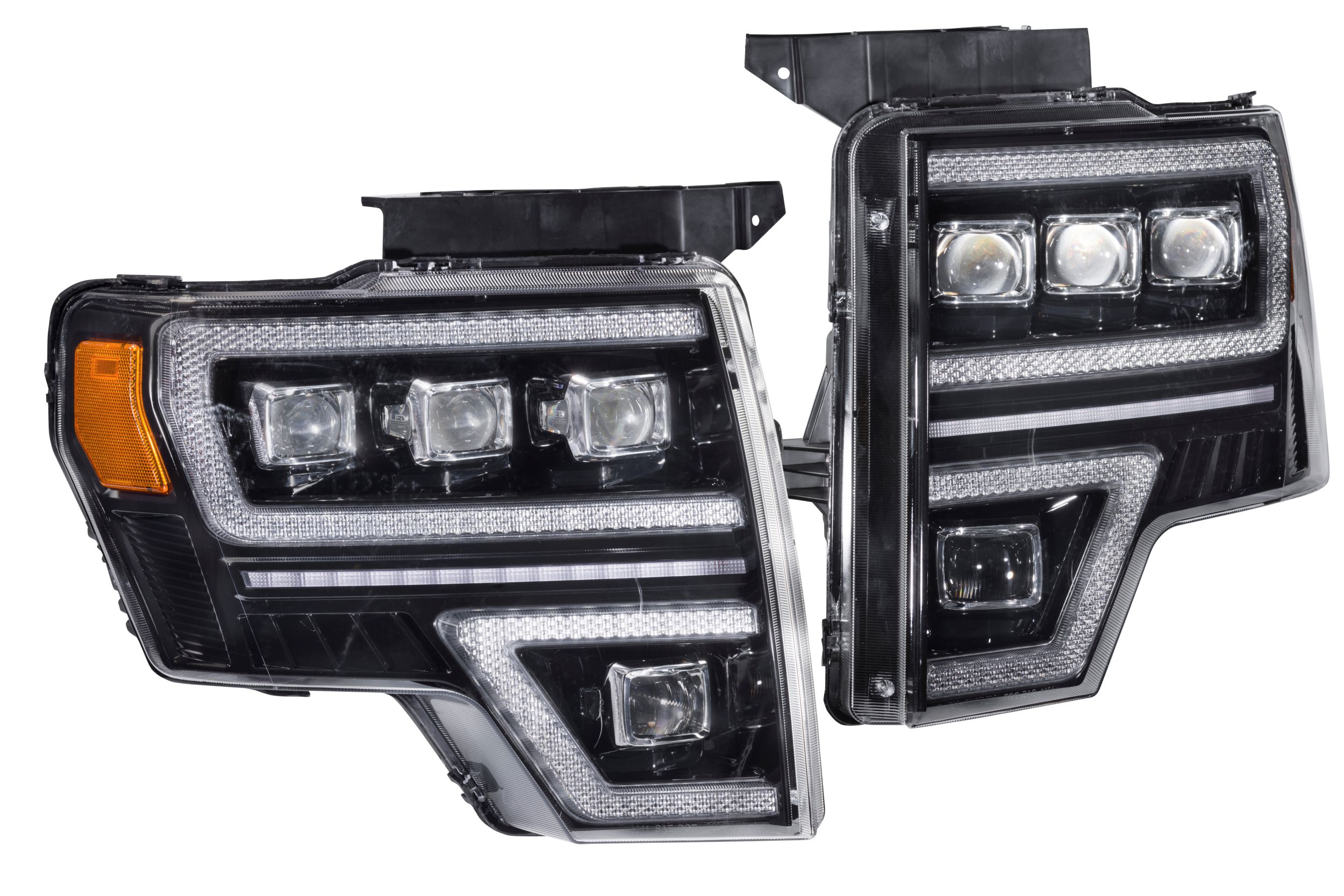 Ford F-150 (09-14) GTR Carbide LED Headlights | GTR.HL35